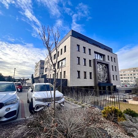Raj Zdravia Hotel Bratislava Eksteriør billede
