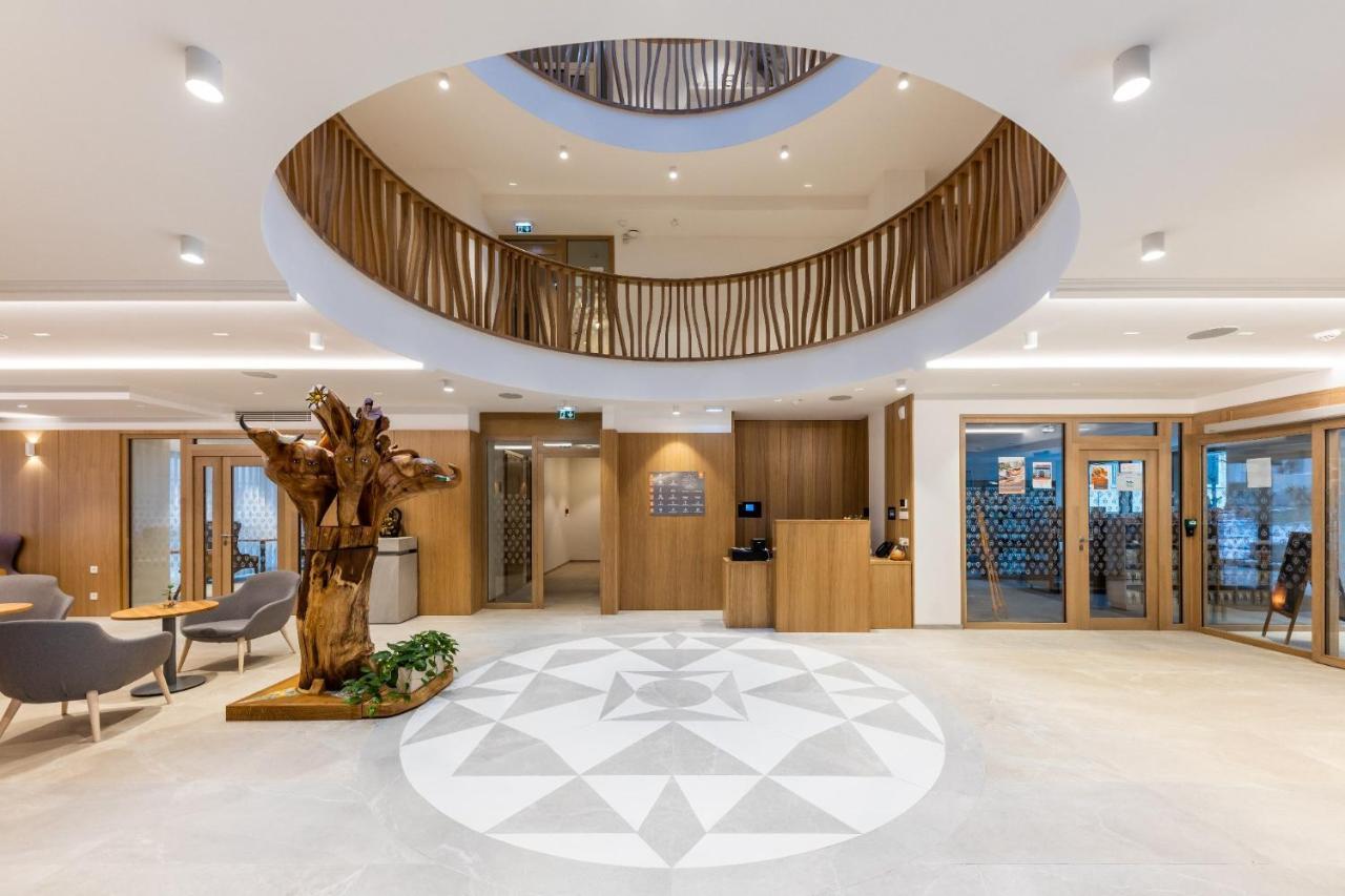 Raj Zdravia Hotel Bratislava Eksteriør billede