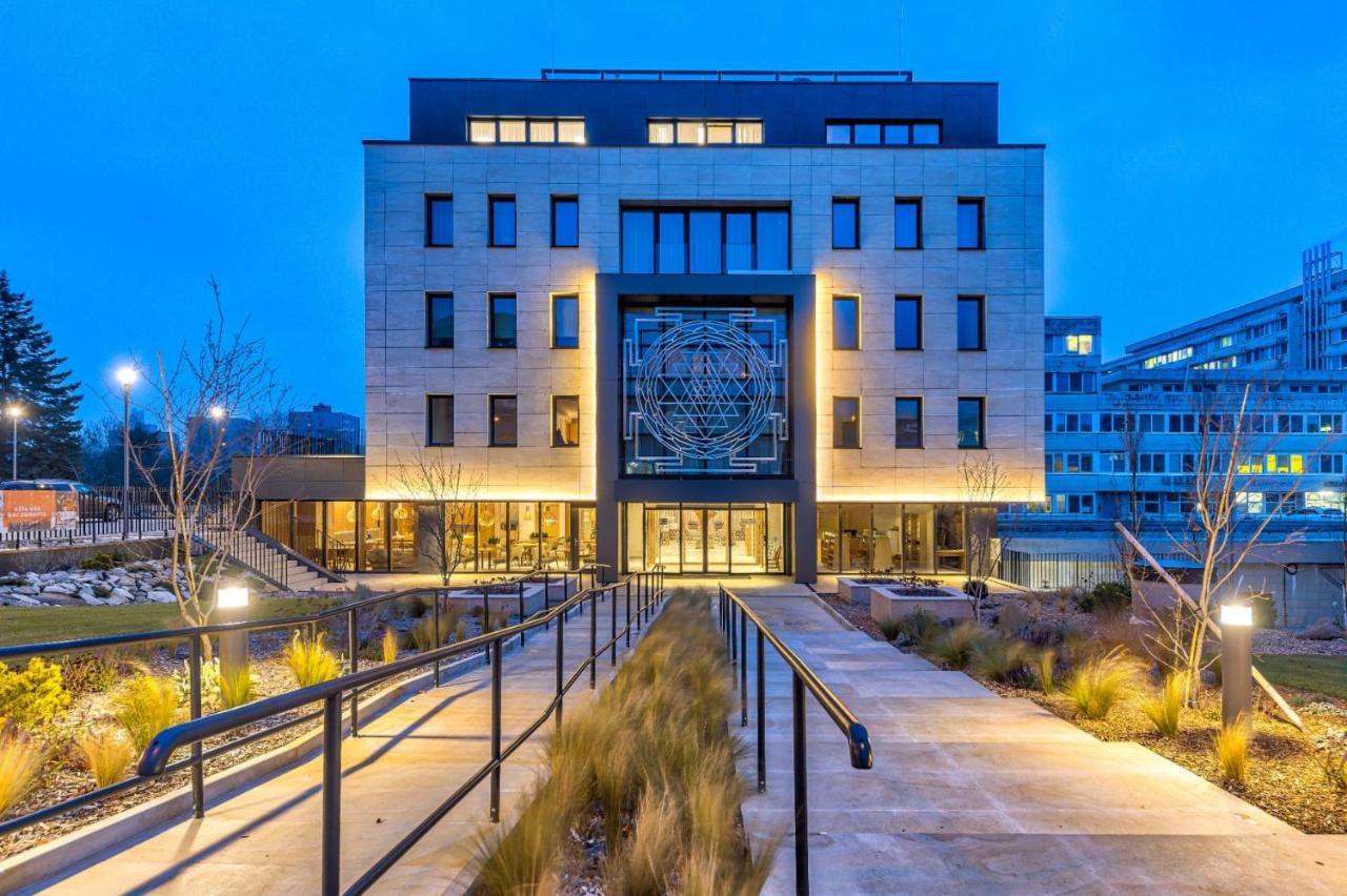 Raj Zdravia Hotel Bratislava Eksteriør billede