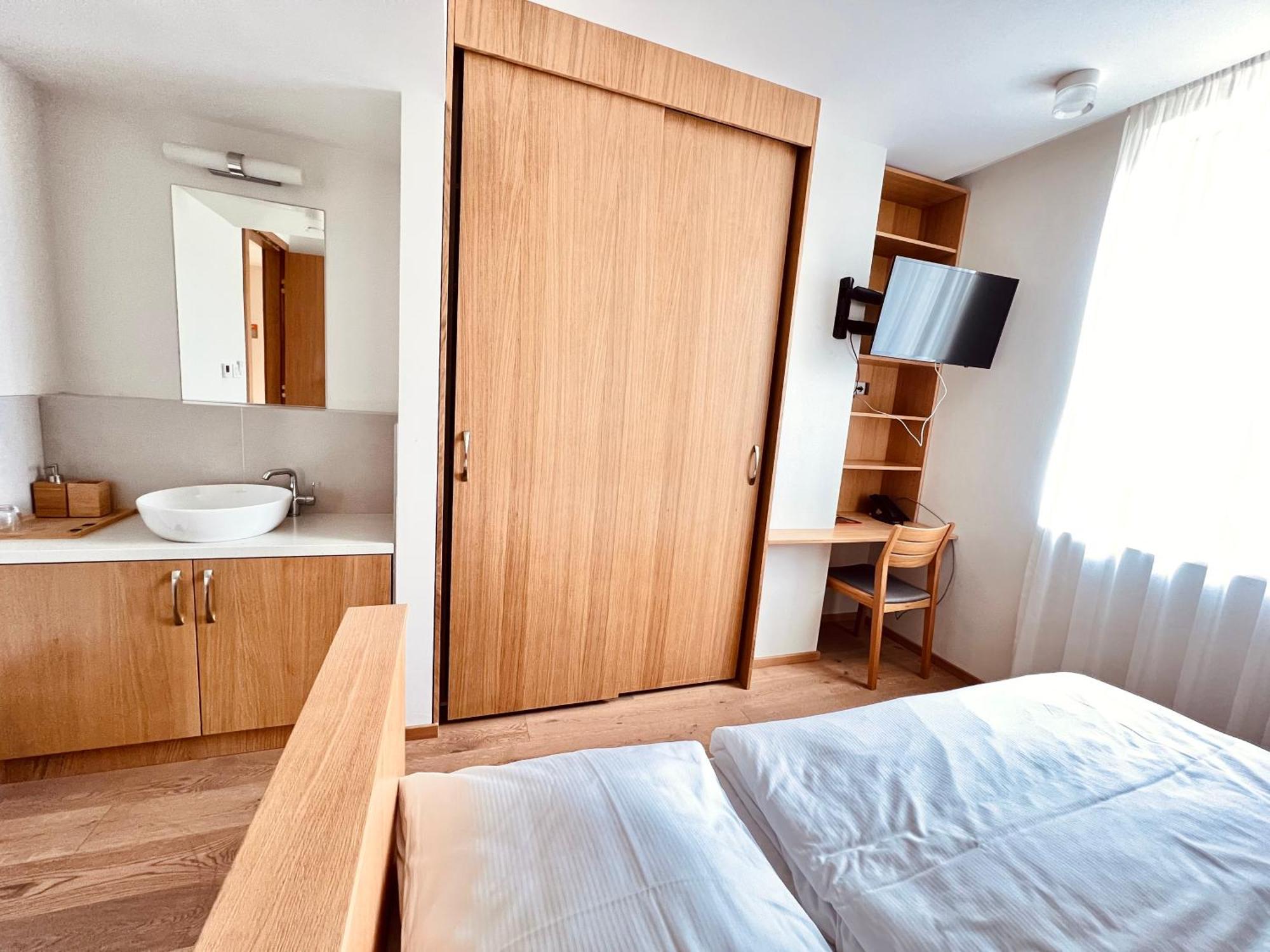 Raj Zdravia Hotel Bratislava Eksteriør billede
