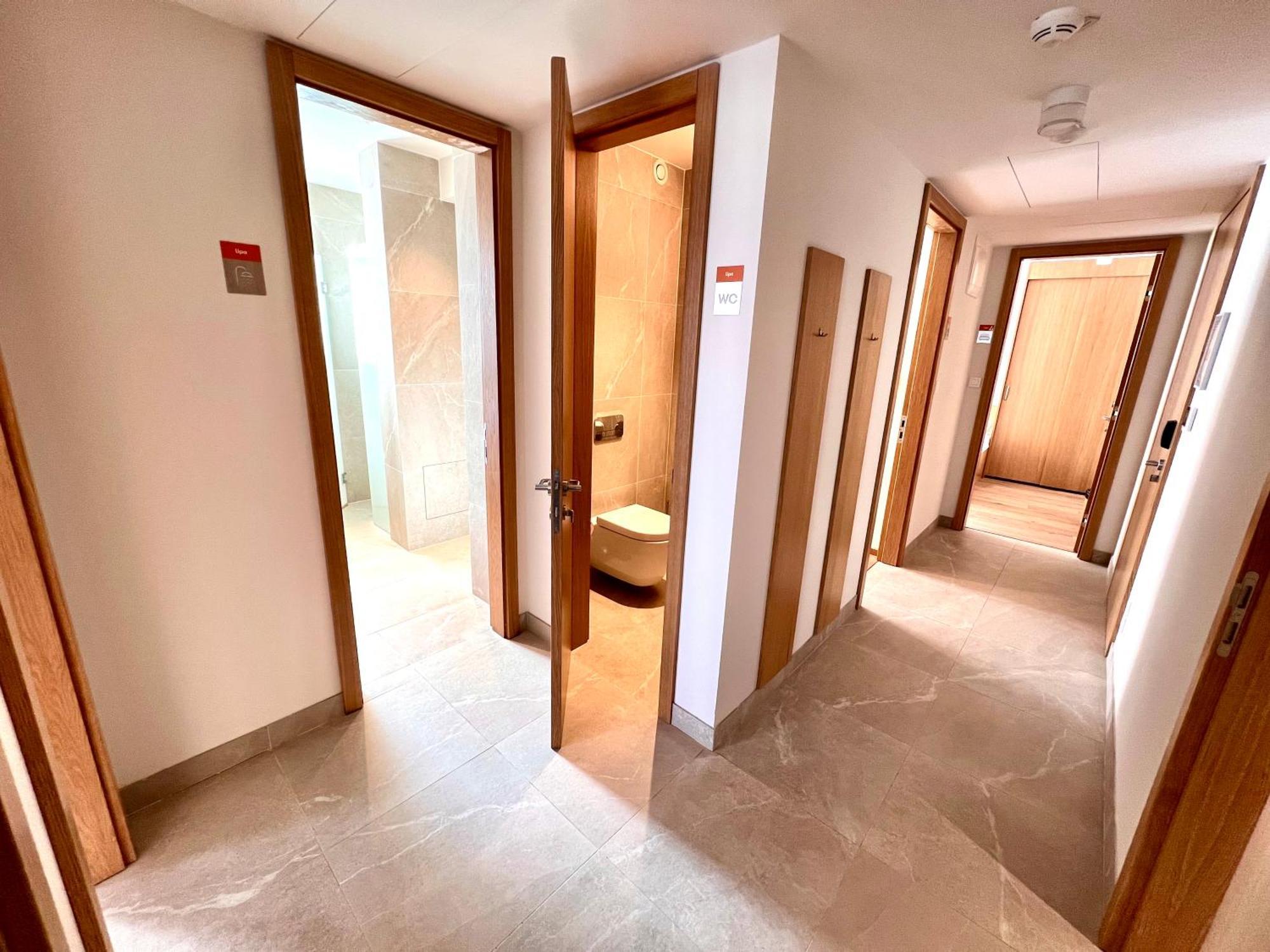 Raj Zdravia Hotel Bratislava Eksteriør billede
