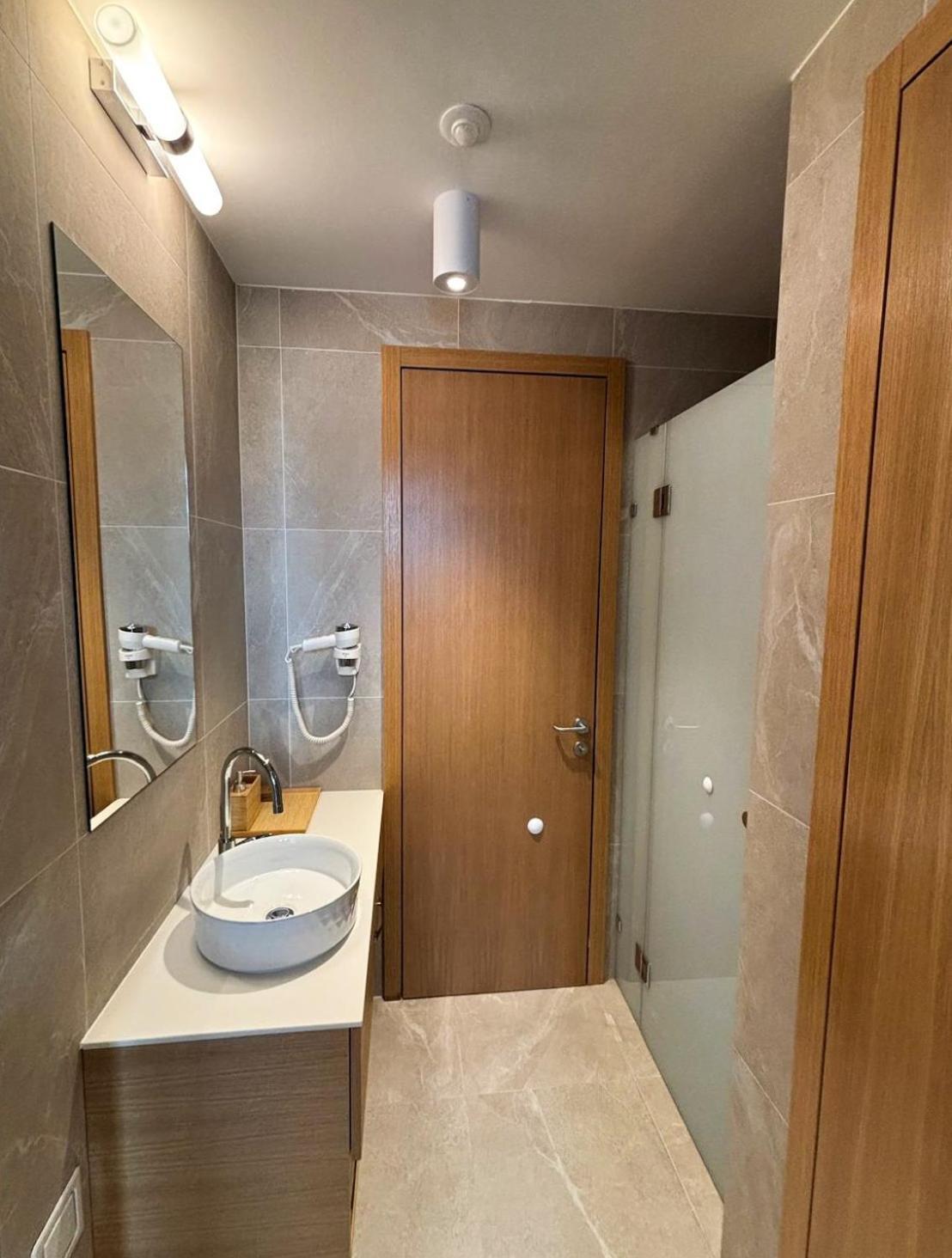 Raj Zdravia Hotel Bratislava Eksteriør billede